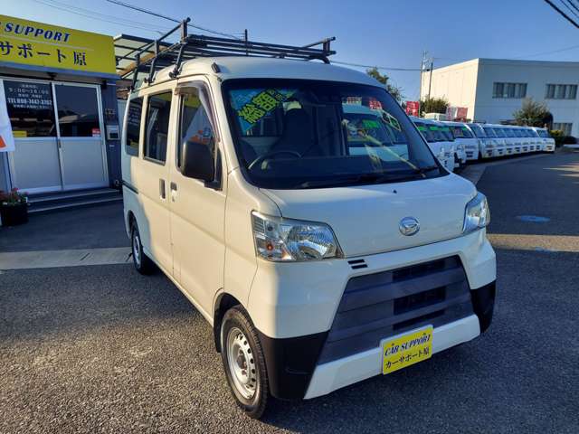 Daihatsu Hijet Cargo 8