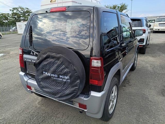 Mitsubishi Pajero Mini 5