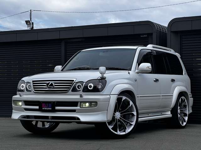 Toyota Land Cruiser Cygnus 3