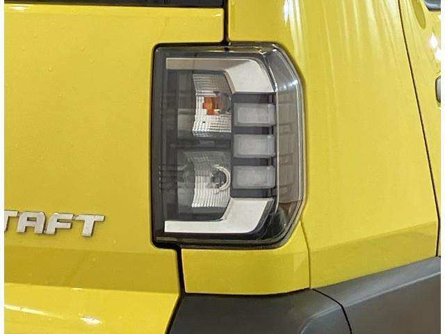 Daihatsu Taft 11