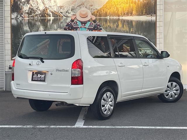 Toyota Probox Van 4