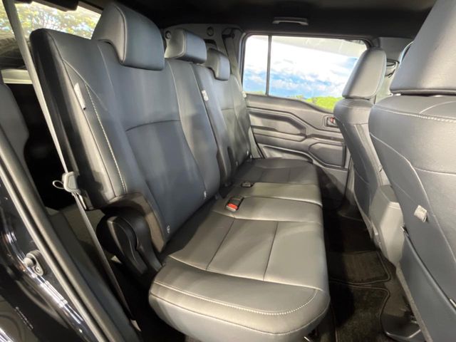 Toyota Land Cruiser FJ 10
