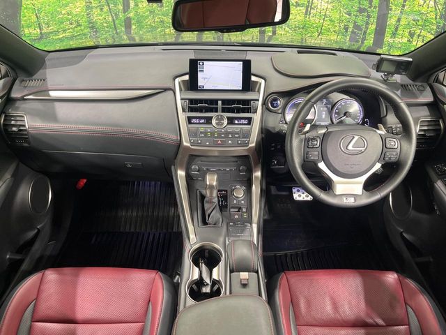 Lexus NX 2