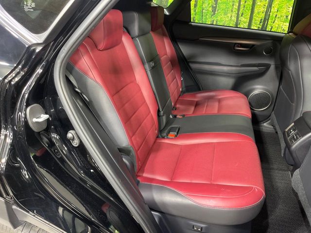 Lexus NX 9