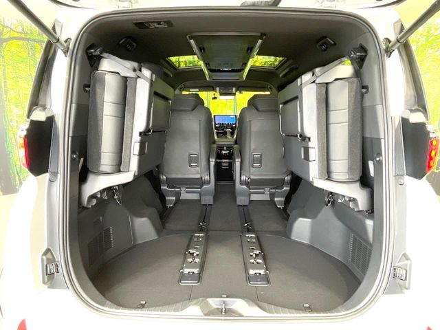 Toyota Alphard 11