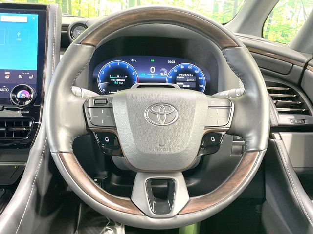 Toyota Alphard 12