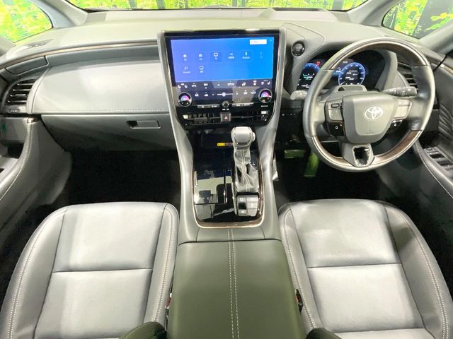 Toyota Alphard 2