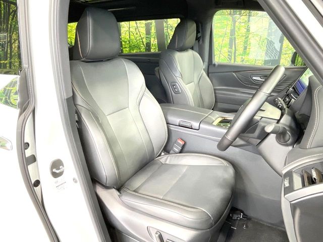 Toyota Alphard 8