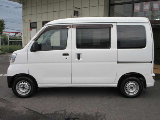 Daihatsu Hijet Cargo 9