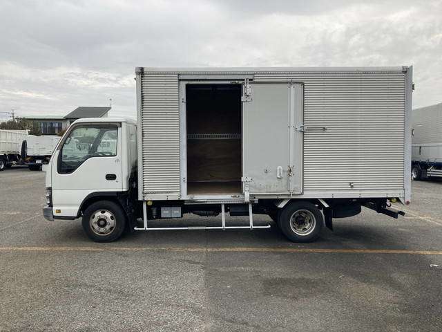 Isuzu Elf 5