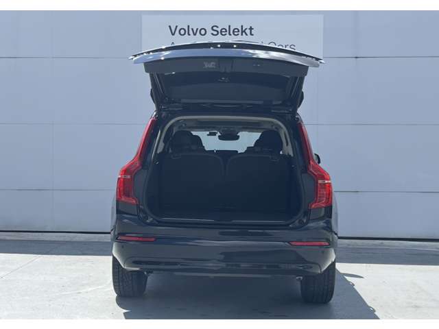 Volvo XC90 8