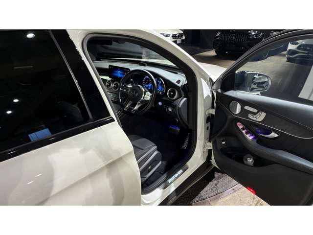Mercedes-Benz GLC 12