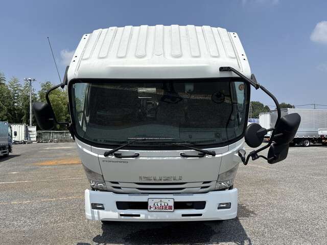 Isuzu Forward 6