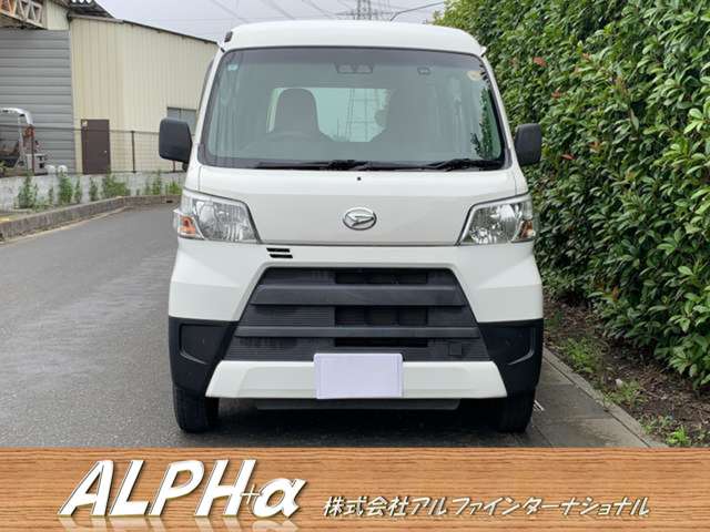 Daihatsu Hijet Cargo 10
