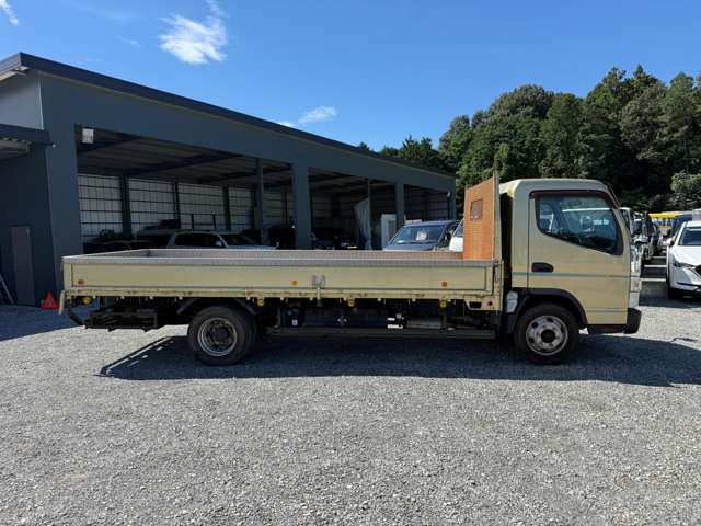 Mitsubishi Fuso Canter 4