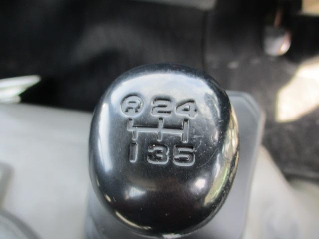 Hino Dutro 8