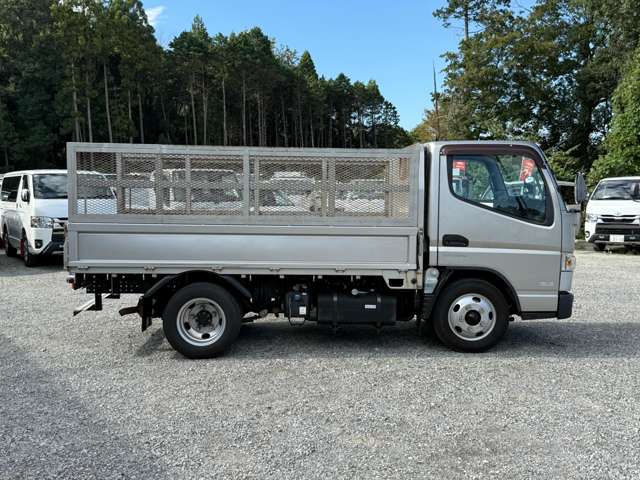 Mitsubishi Fuso Canter 4