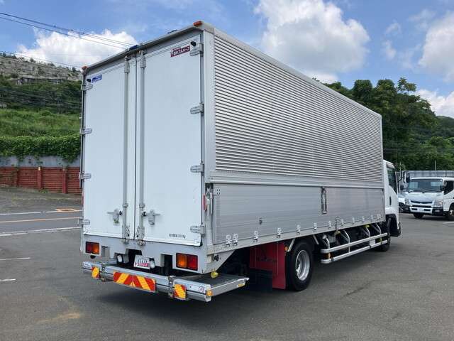UD Trucks Condor 2