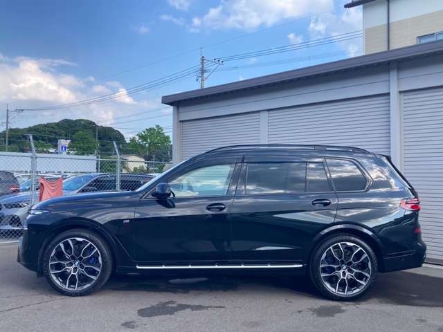 BMW X7 2