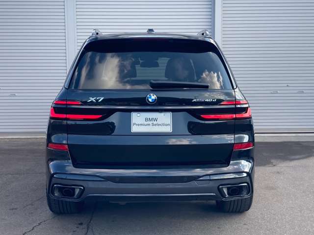 BMW X7 9