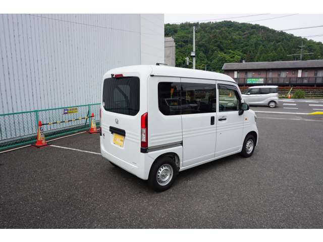 Honda N-VAN 9