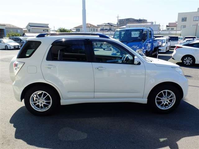 Toyota Rush 7
