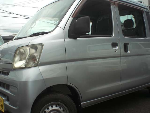 Daihatsu Hijet Deck Van 7