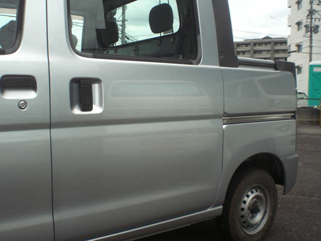 Daihatsu Hijet Deck Van 8