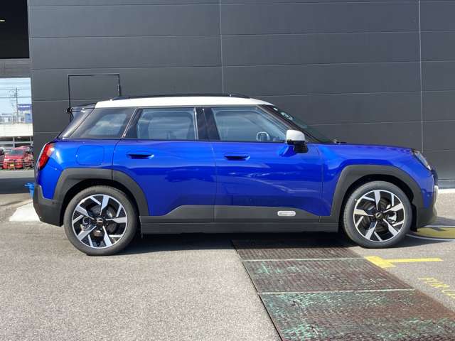 MINI Aceman 4