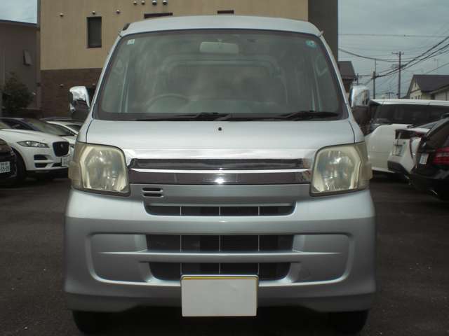 Daihatsu Hijet Deck Van 2