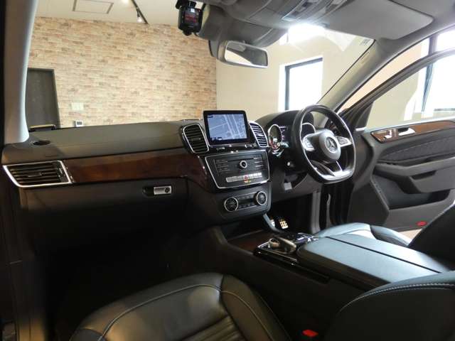 Mercedes-Benz GLS 9
