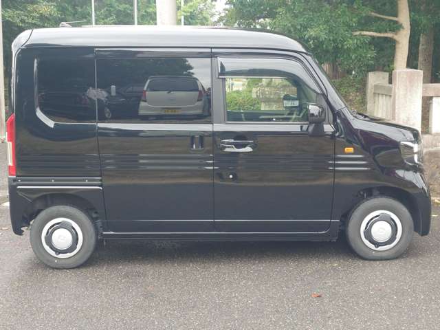 Honda N-VAN 8