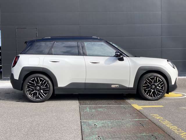 MINI Aceman 8
