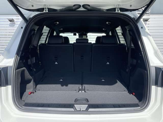 Mercedes-Benz GLB 11
