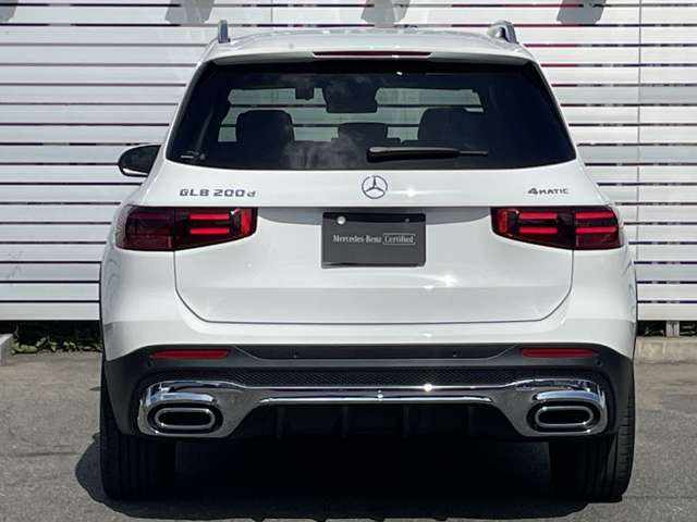 Mercedes-Benz GLB 10