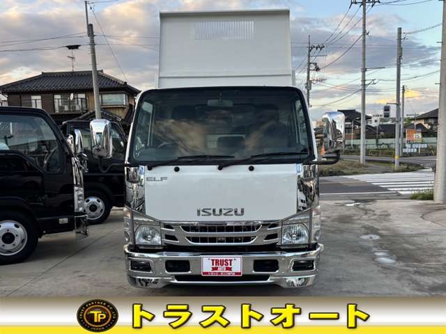 Isuzu Elf 5
