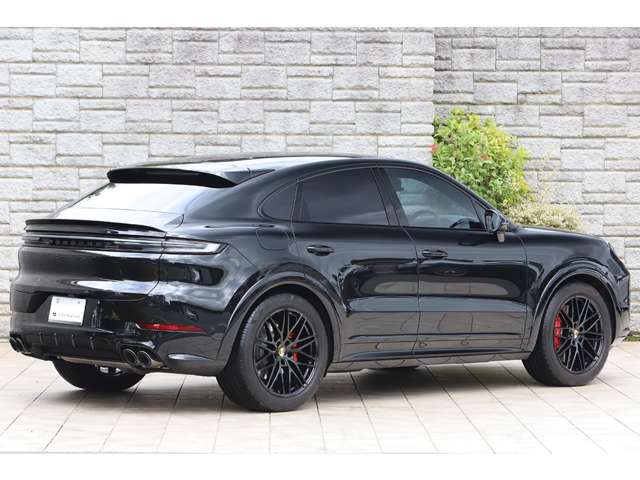Porsche Cayenne Coupe 2