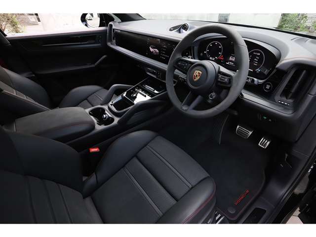 Porsche Cayenne Coupe 10