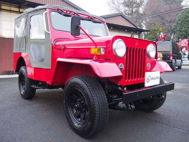 Mitsubishi Jeep 3