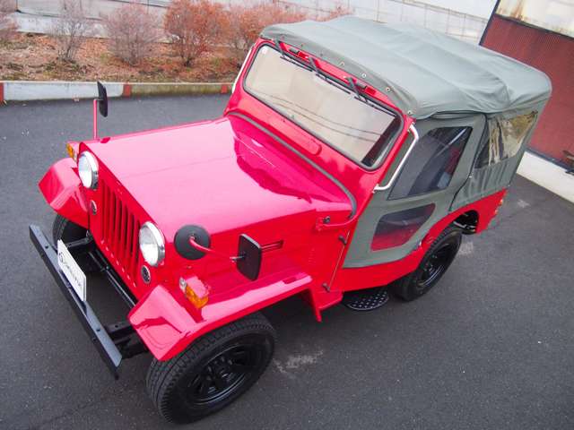 Mitsubishi Jeep 10