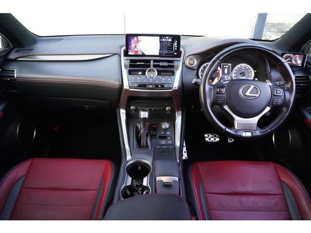 Lexus NX 2