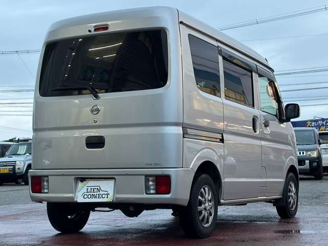 Nissan NV100 Clipper 3