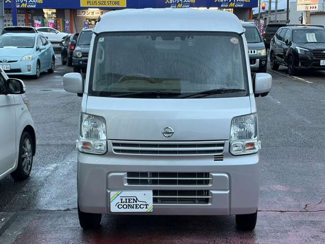 Nissan NV100 Clipper 4