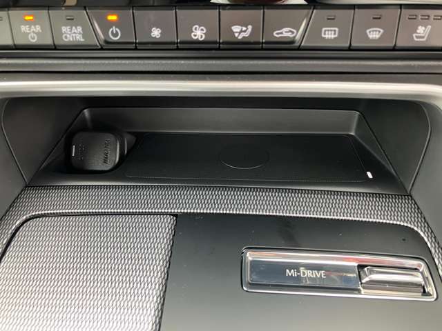 Mazda CX-80 8