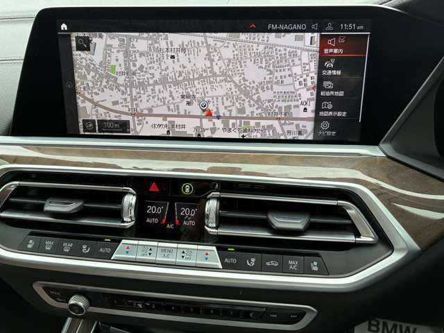 BMW X5 8