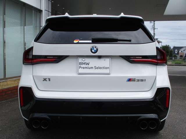 BMW X1 11