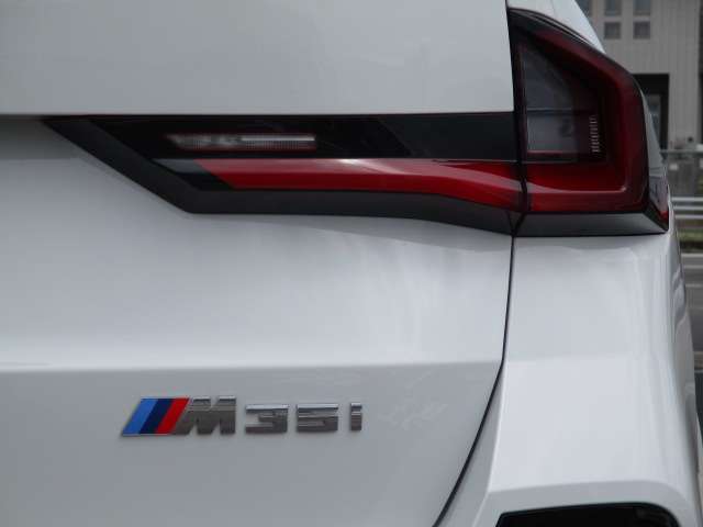 BMW X1 12