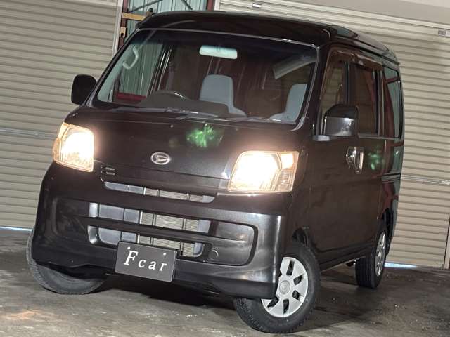 Daihatsu Hijet Cargo 2