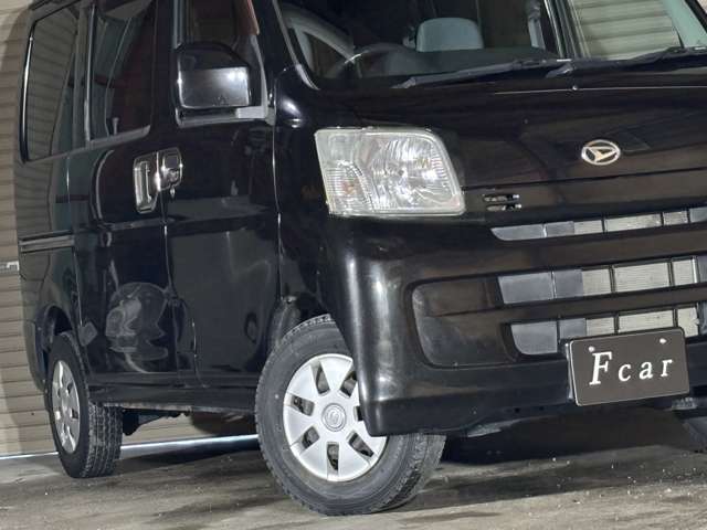 Daihatsu Hijet Cargo 3