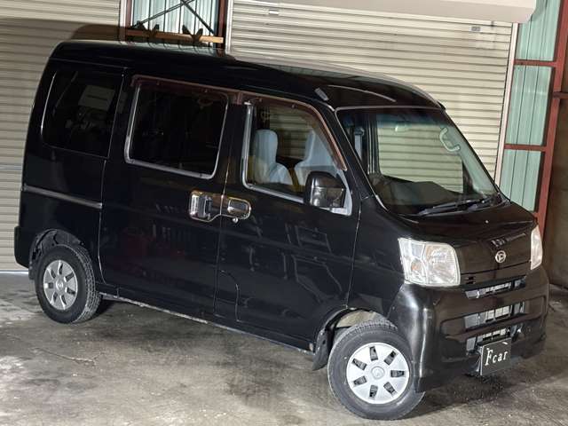 Daihatsu Hijet Cargo 5